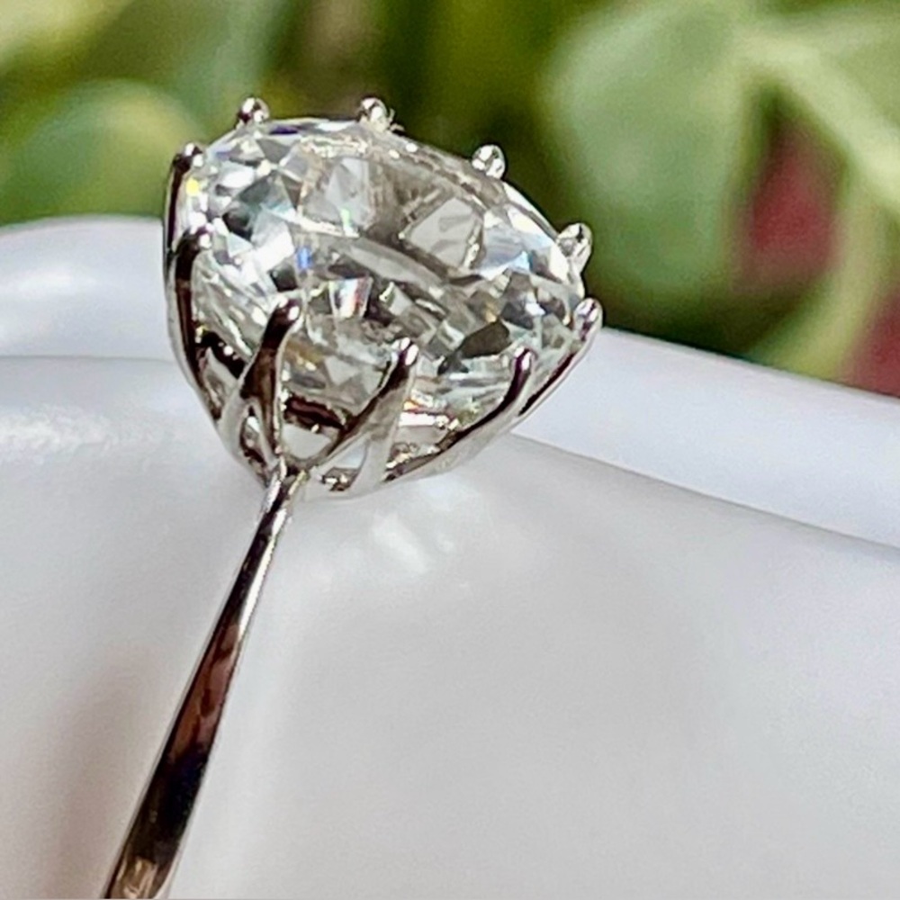 Clearance‼️5ctTopaz SOLITAIRE- 14k white Gold over Silver -size 6  T…